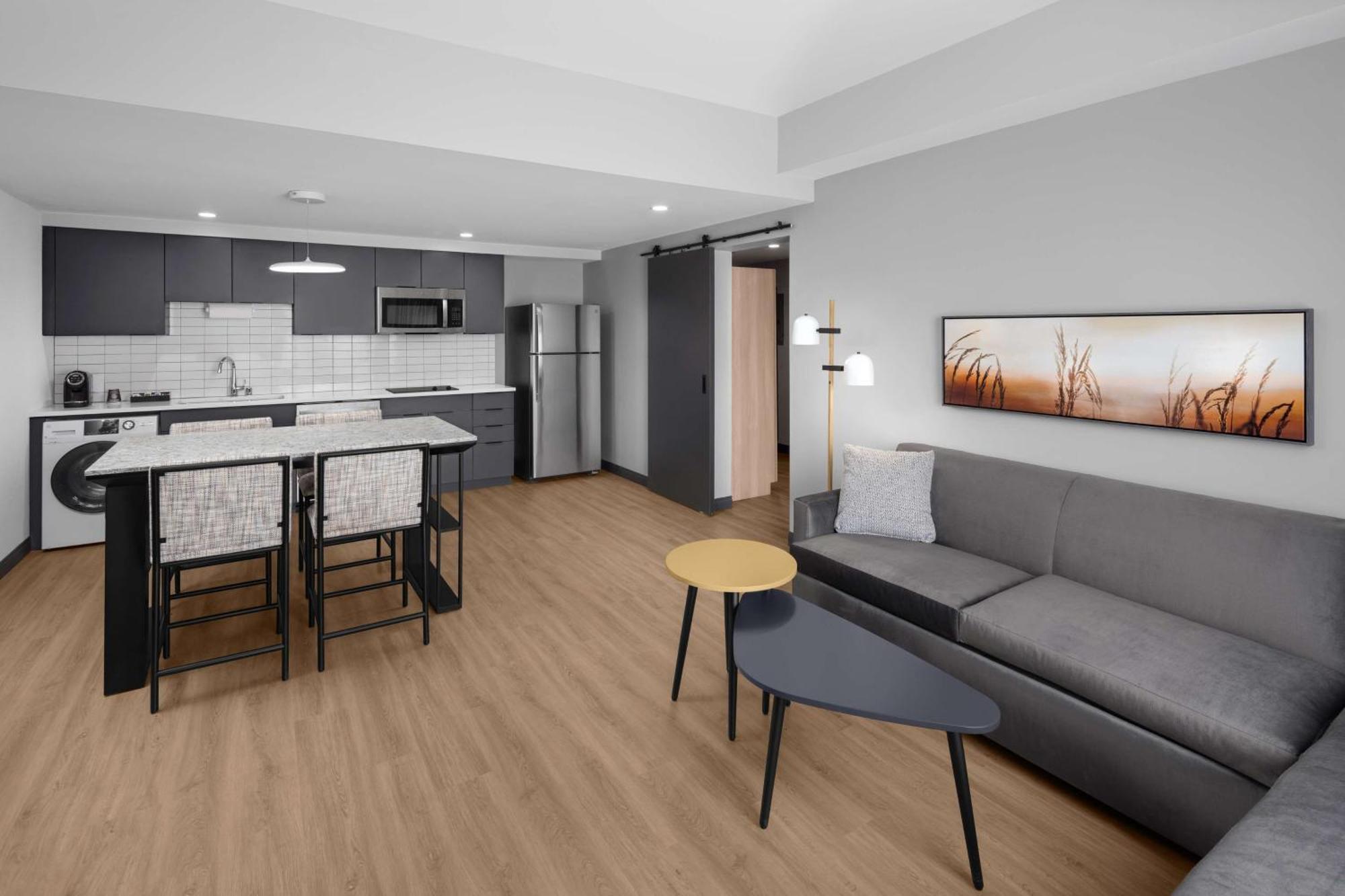 Homewood Suites By Hilton Grand Prairie At Epiccentral Экстерьер фото