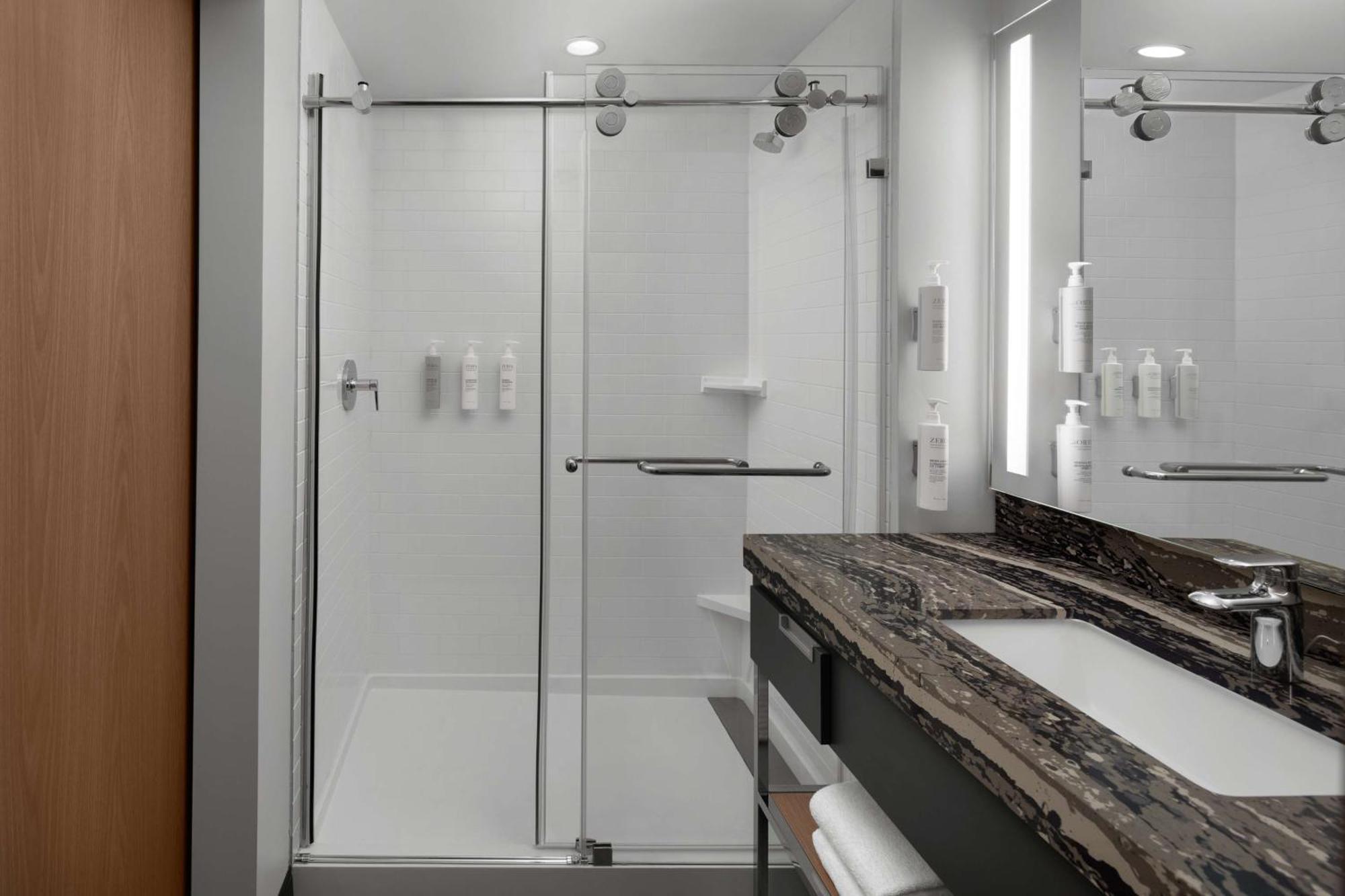 Homewood Suites By Hilton Grand Prairie At Epiccentral Экстерьер фото
