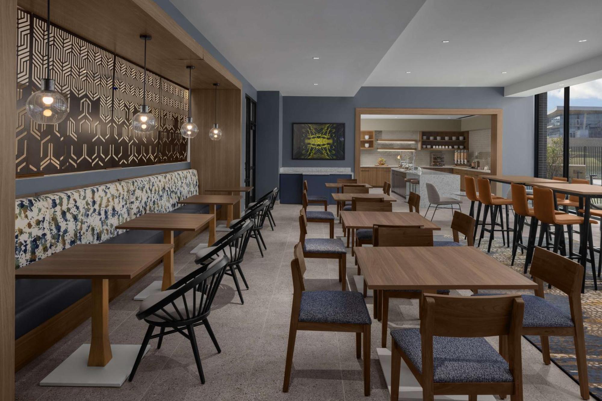 Homewood Suites By Hilton Grand Prairie At Epiccentral Экстерьер фото